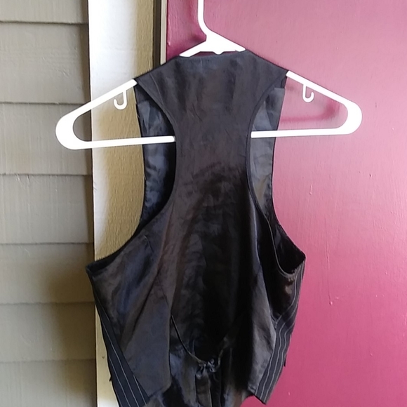 Speechless Stripe Vest - Picture 3 of 3